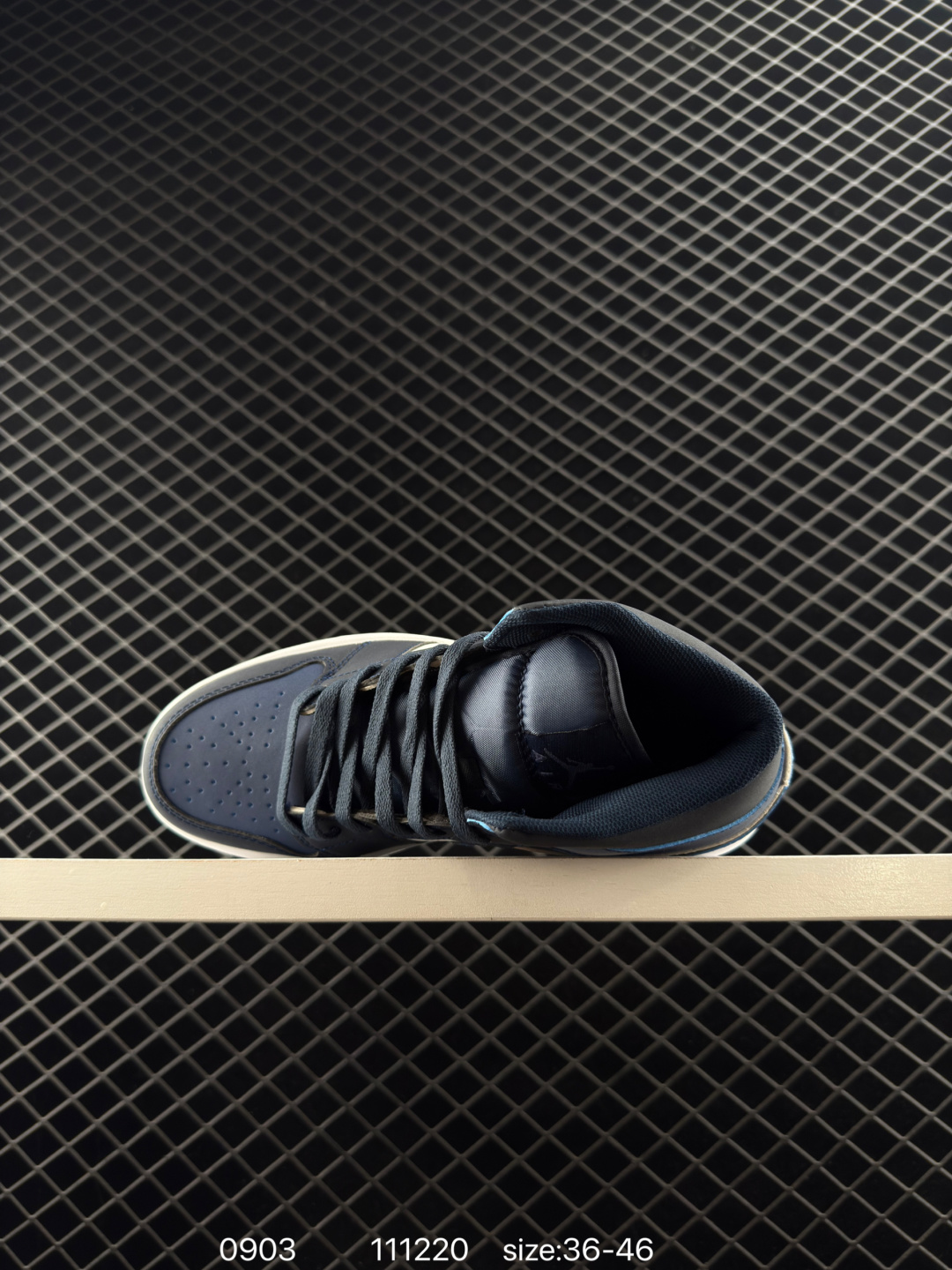 Nike Air Jordan 1 Mid AJ1